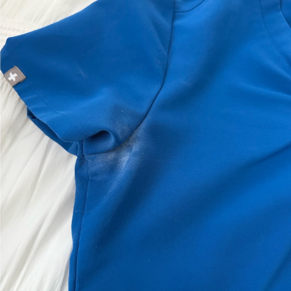 Royal Blue FIGS Catarina Scrub Top - Picture 3 of 4